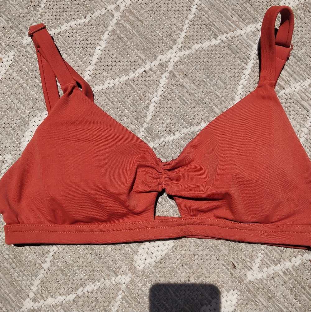 Agua Bendita Keyhole Bikini Top